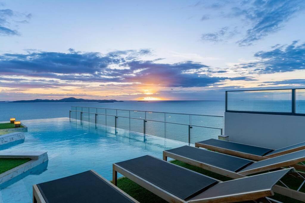 Sea View At The Front - Breathtaking View Appartement Pattaya